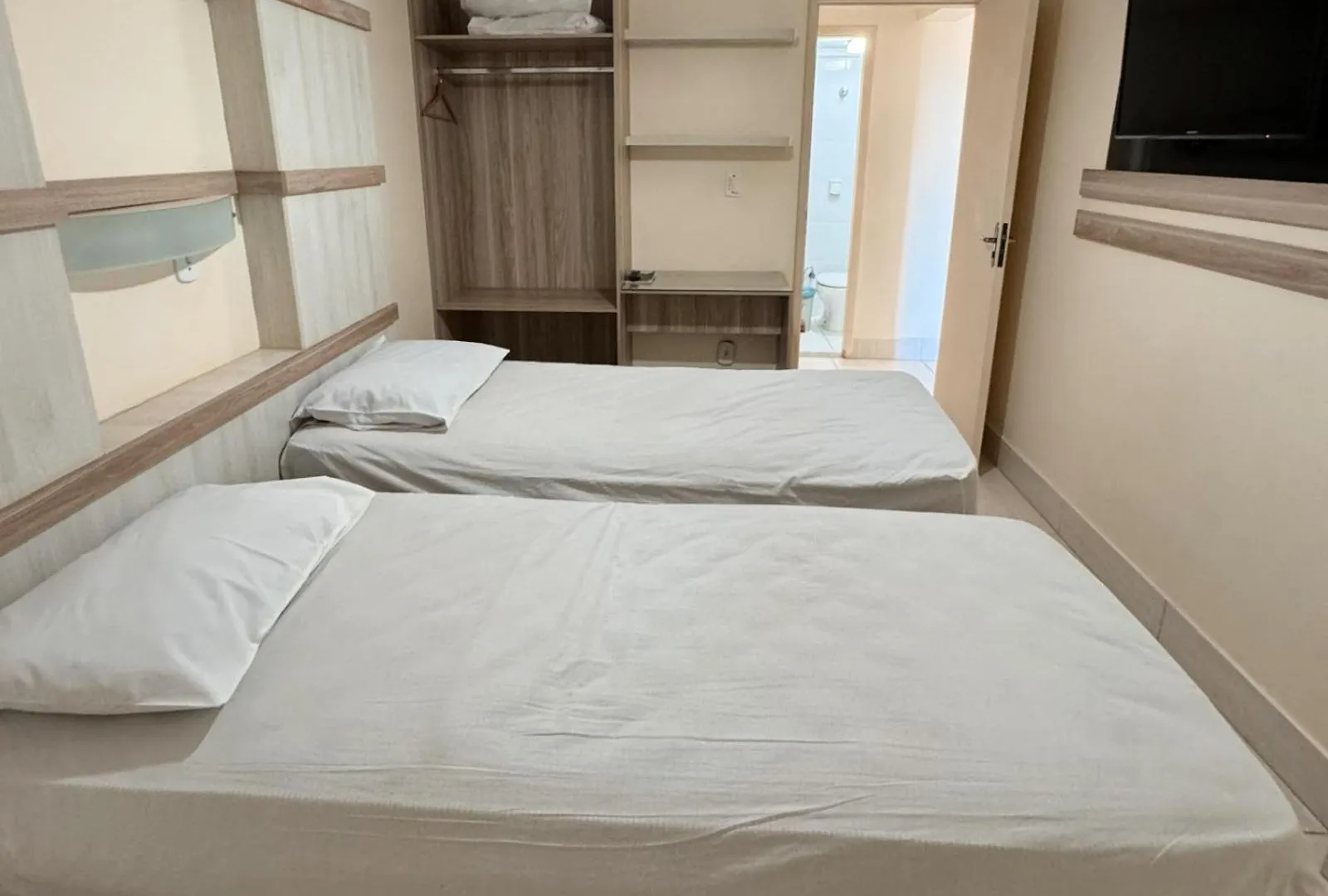 Imperio Romano Temporadacn Caldas Novas Aparthotel